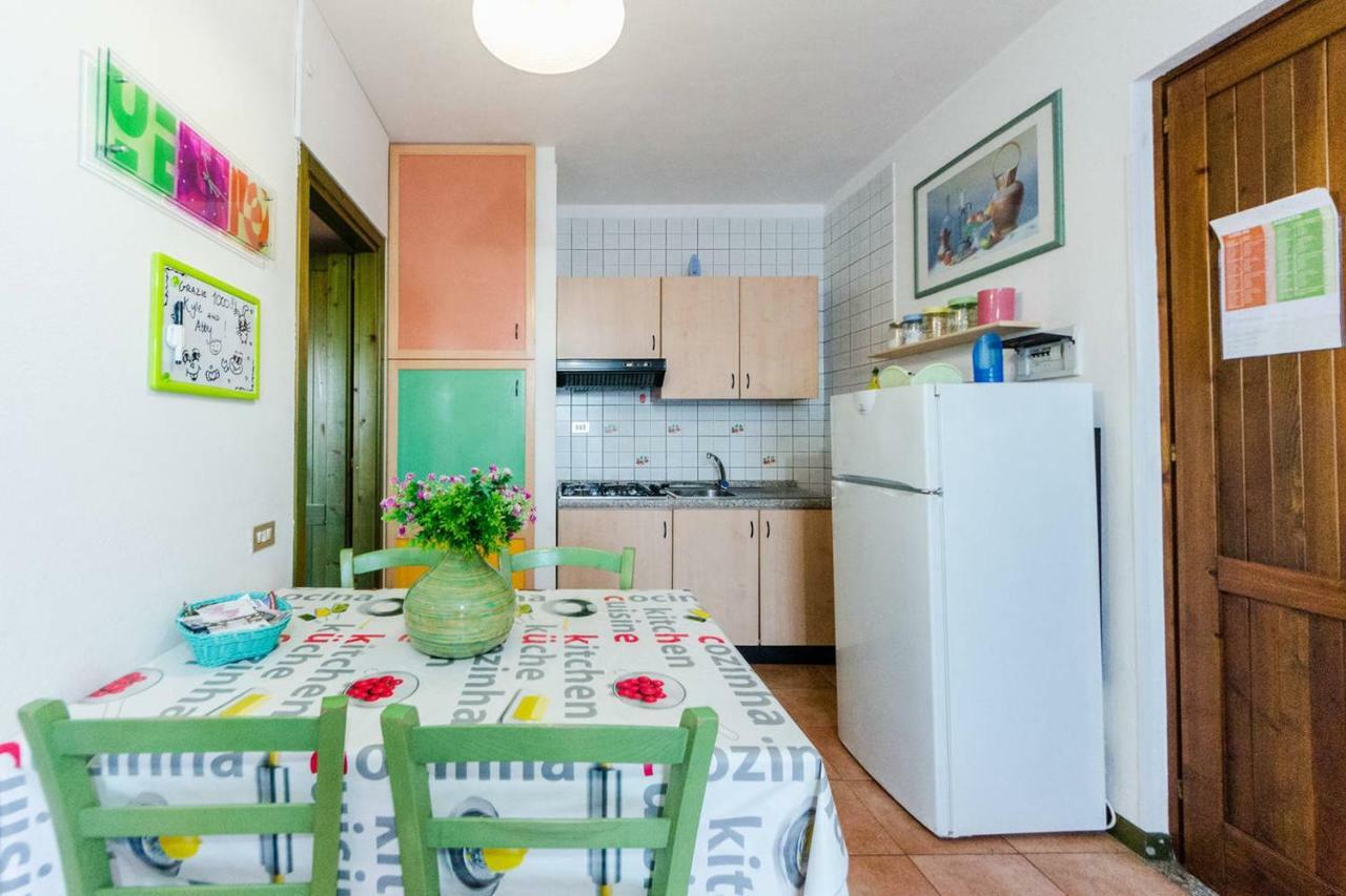 Casa Vacanze Pas Санта Тереза Галура Екстериор снимка